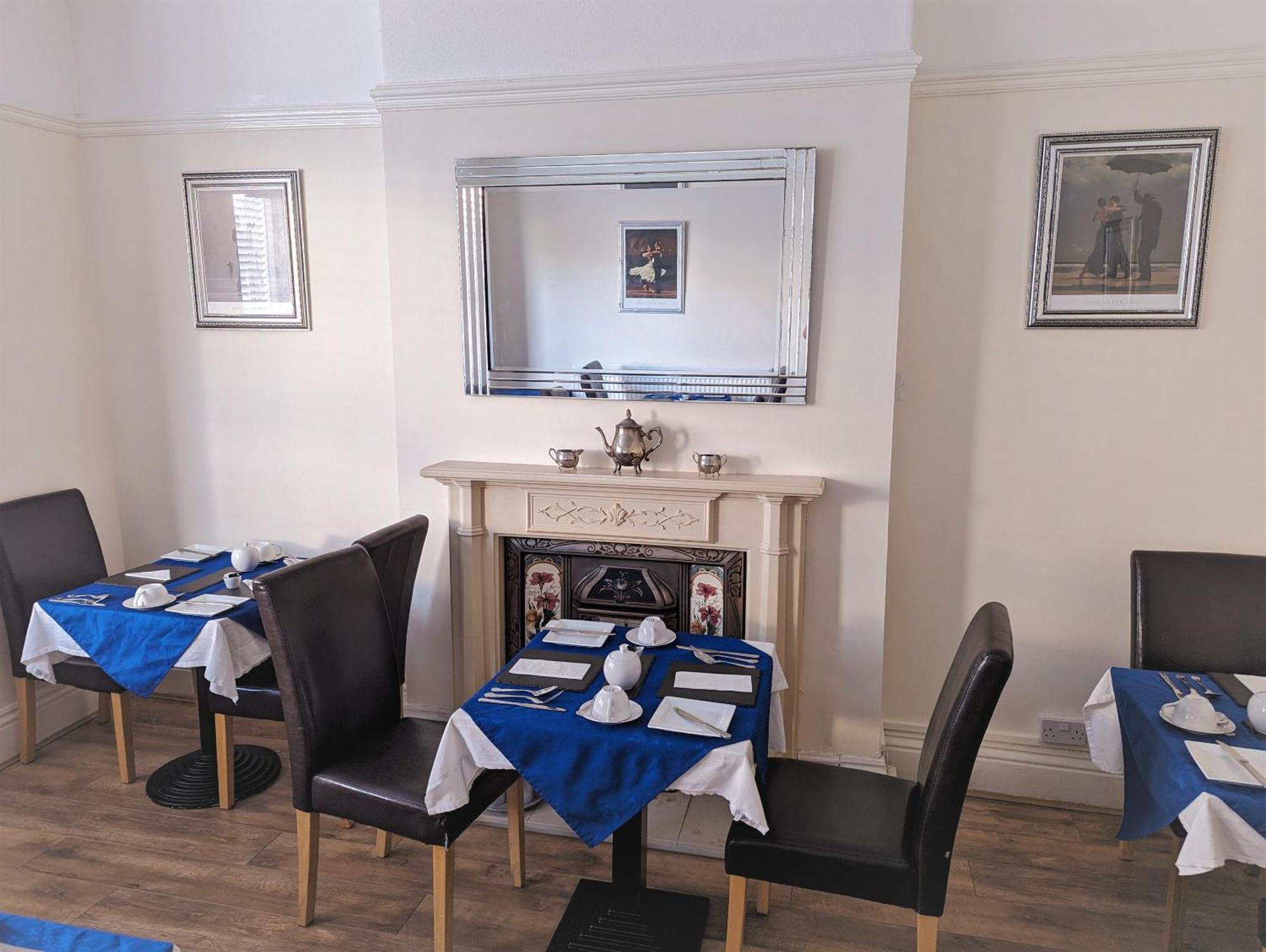The Senarth Bed & Breakfast Llandudno Ngoại thất bức ảnh