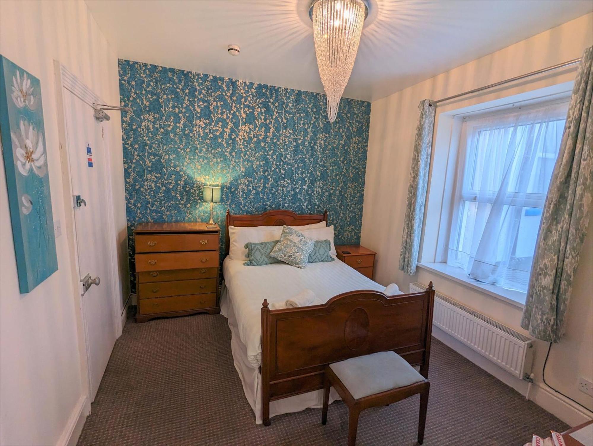 The Senarth Bed & Breakfast Llandudno Ngoại thất bức ảnh