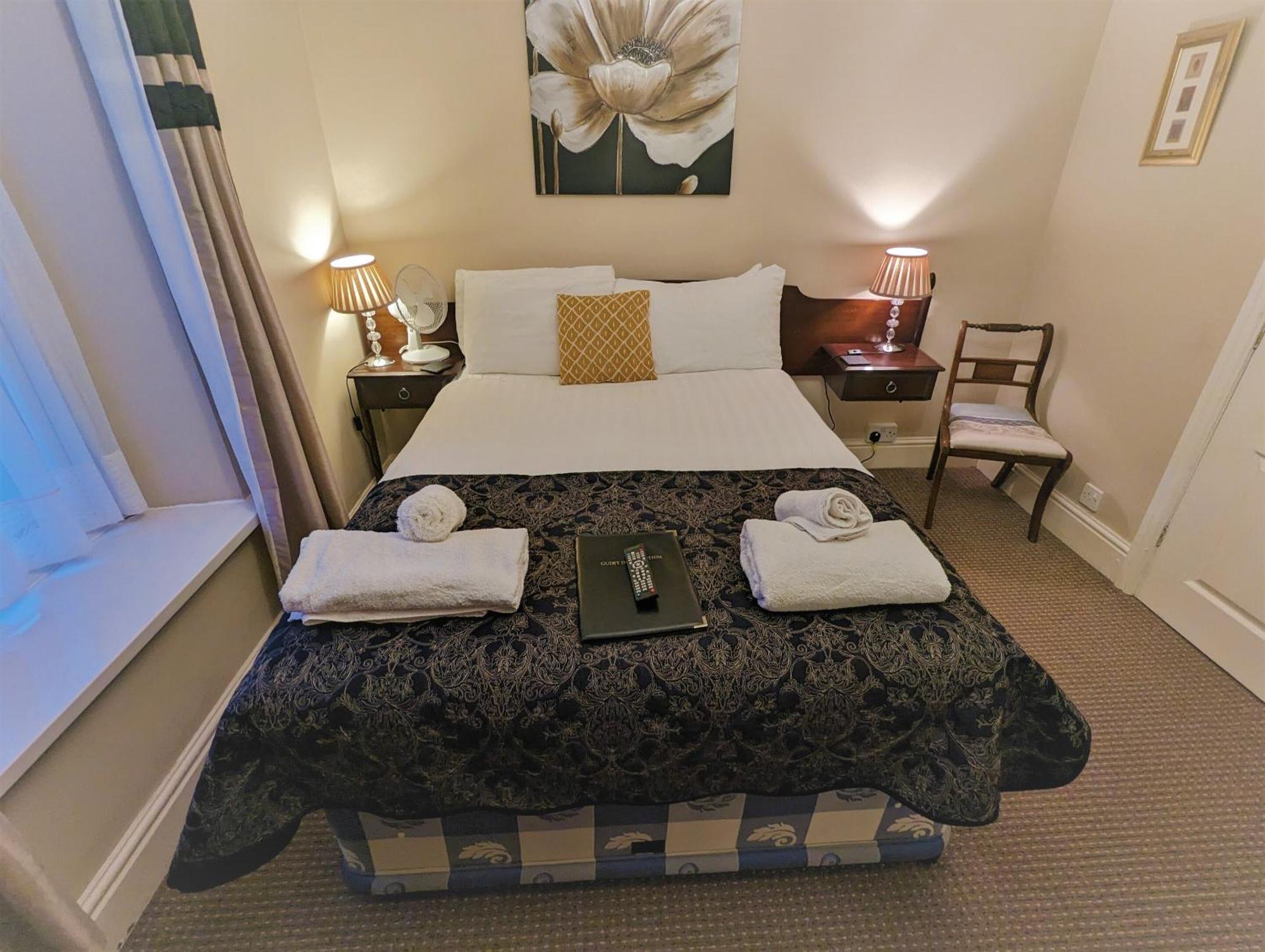 The Senarth Bed & Breakfast Llandudno Phòng bức ảnh